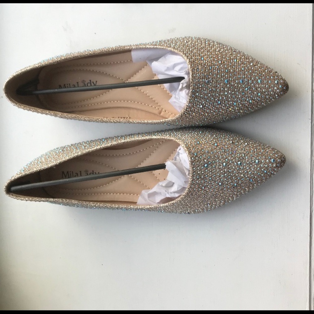 Brand new rhinestone champagne flats